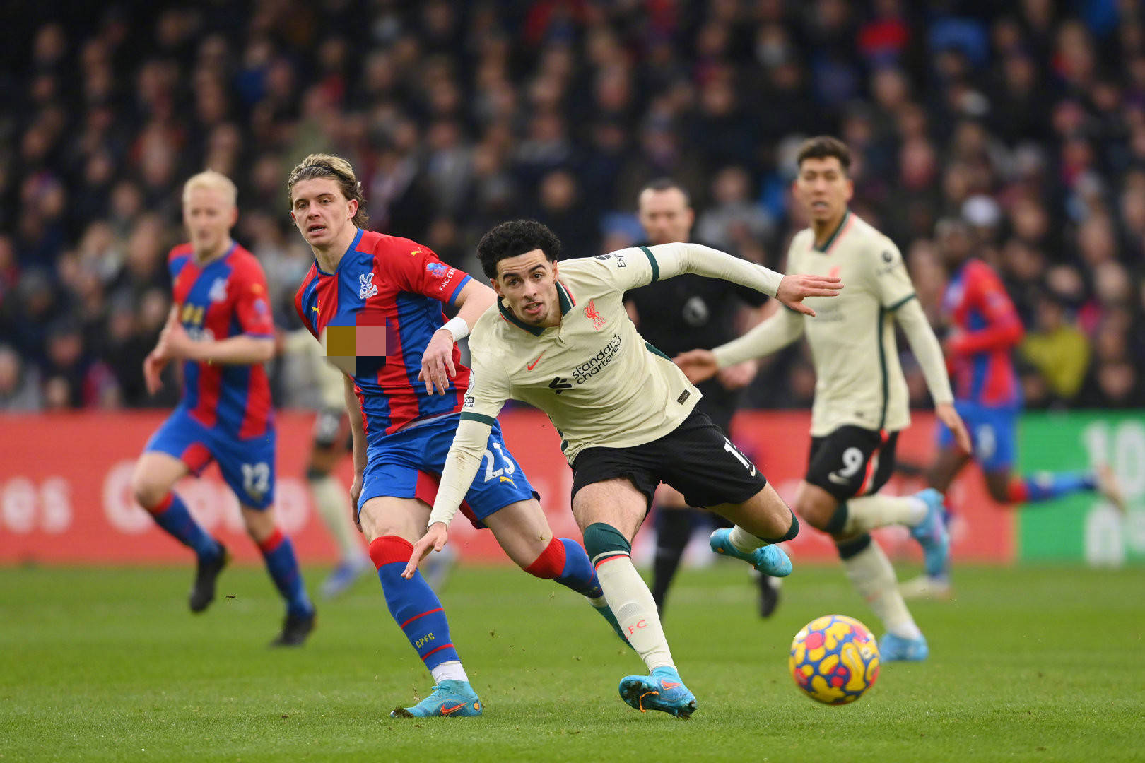 的足球赛中 的足球赛中